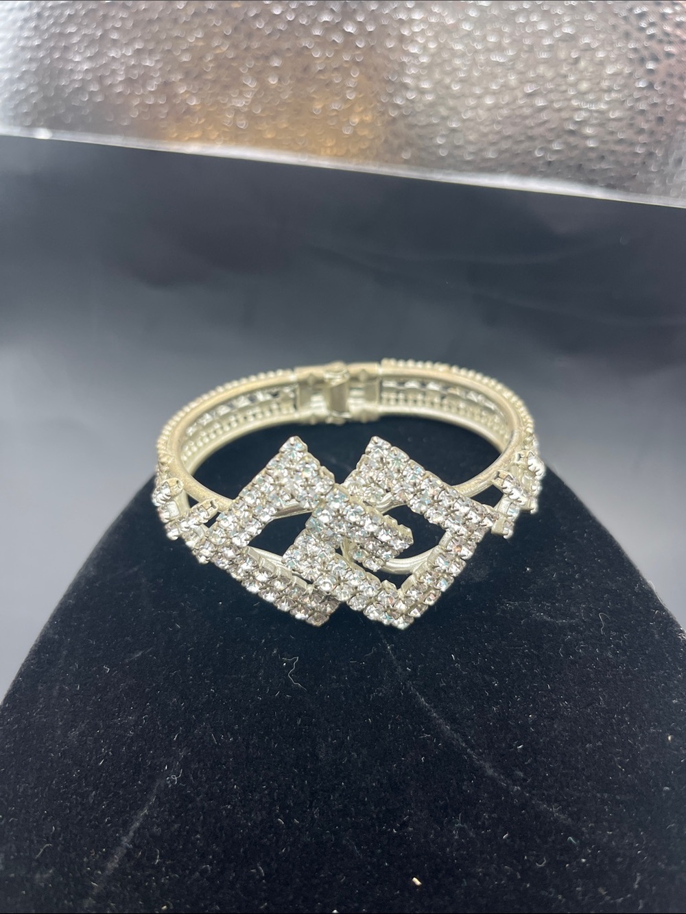 1950s bridal Rhinestone Geometric Silver Bracelet - clips on - vintage glamour